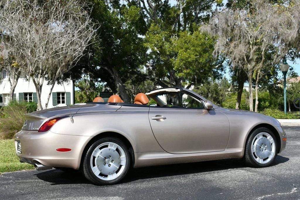2005 Lexus SC430 - Image 6 of 21