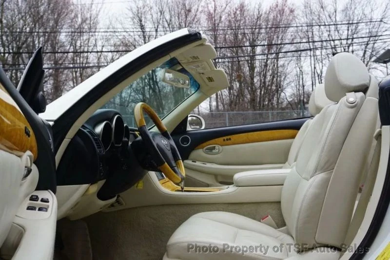 2005 Lexus SC430 - Image 12 of 12