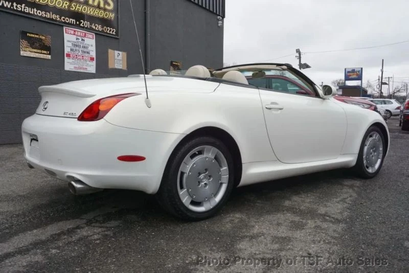 2005 Lexus SC430 - Image 9 of 12