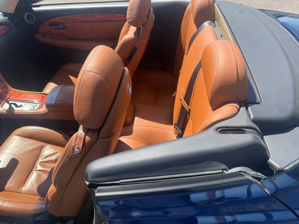 2005 Lexus SC430 - Image 8 of 31