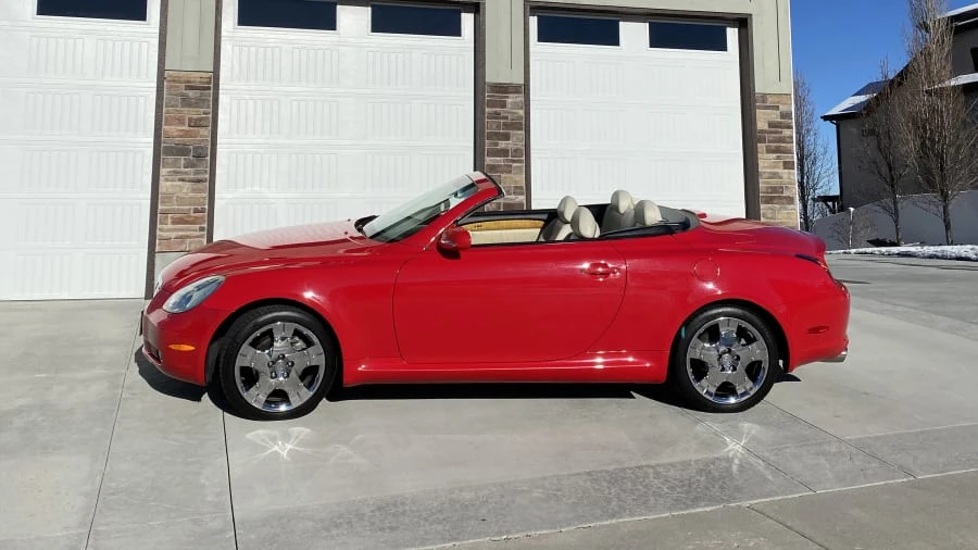 2005 Lexus SC430 - Image 2 of 31