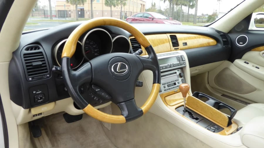 2005 Lexus SC430 - Image 4 of 6