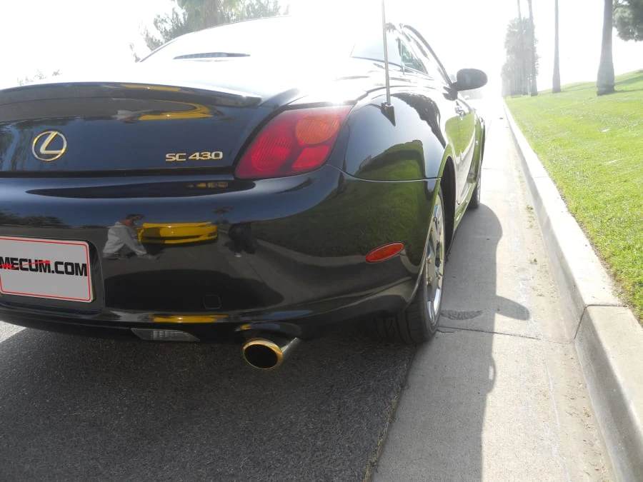 2005 Lexus SC430 - Image 2 of 6