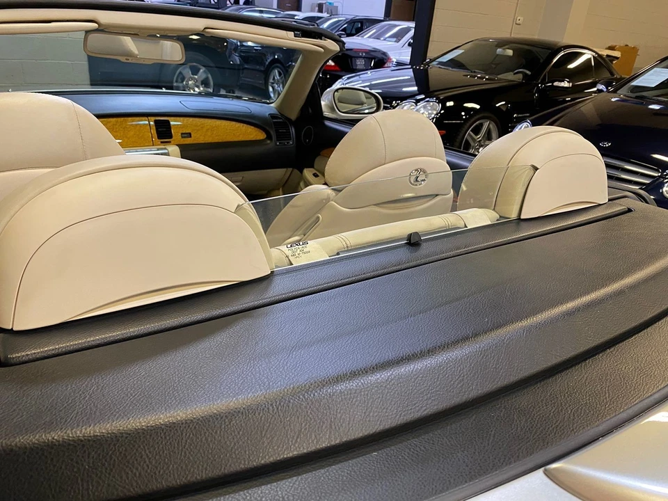 2005 Lexus SC430 - Image 21 of 31