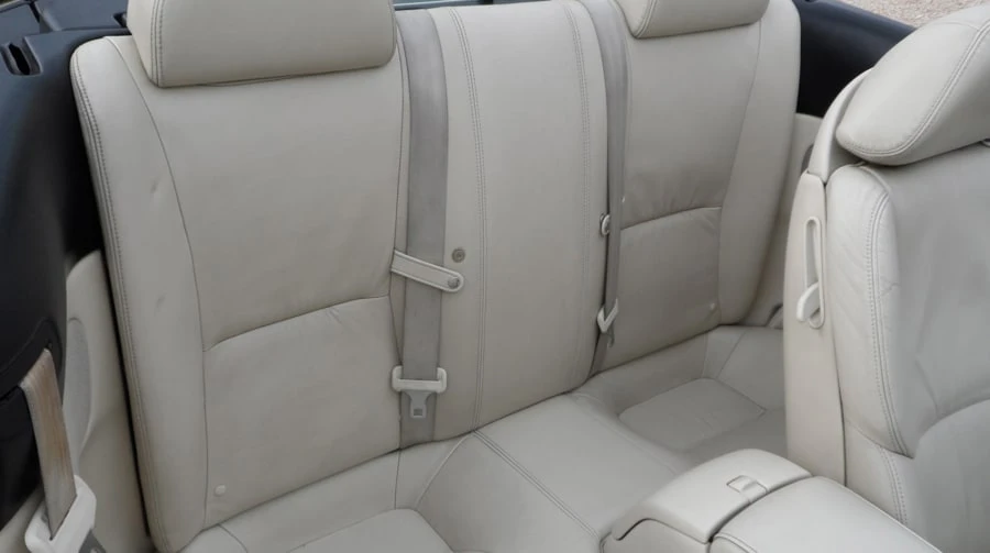 2005 Lexus SC430 - Image 5 of 6