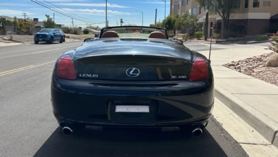 2005 Lexus SC430 - Image 5 of 16