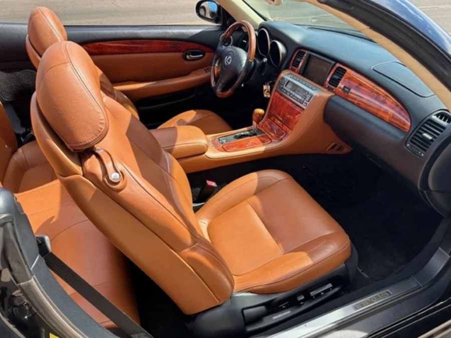 2005 Lexus SC430 - Image 15 of 16
