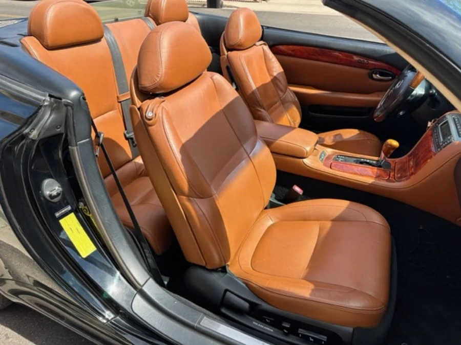 2005 Lexus SC430 - Image 12 of 16