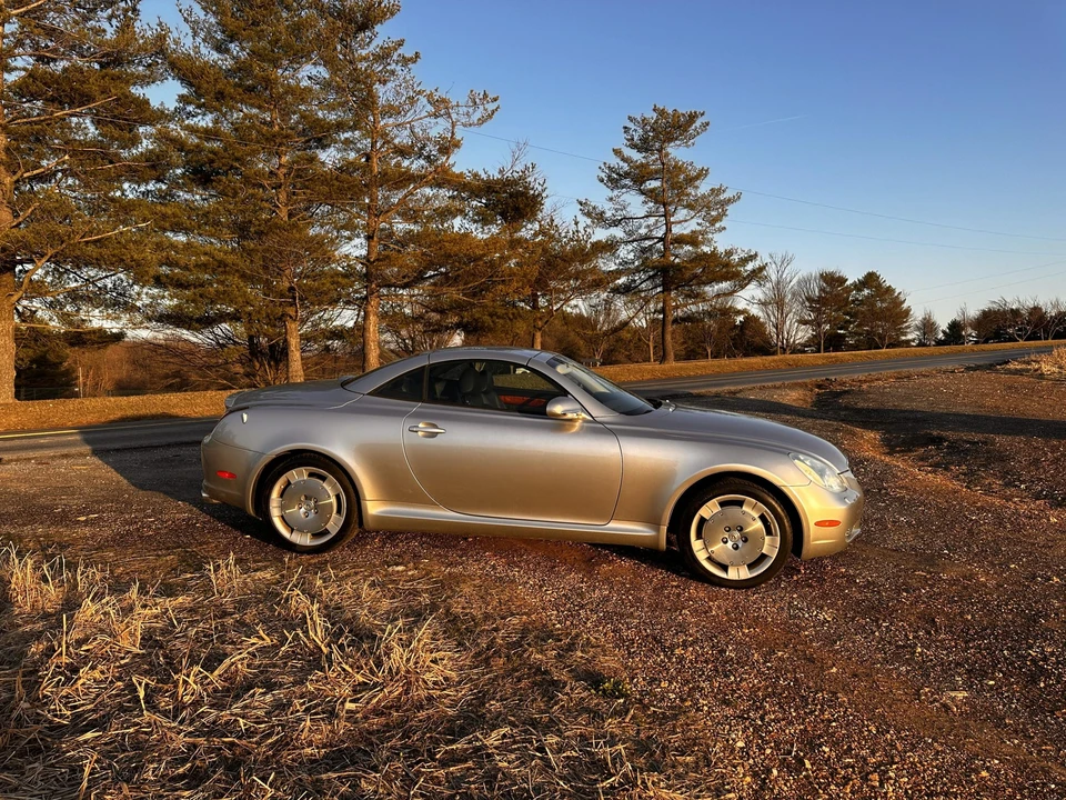 2005 Lexus SC430 - Image 17 of 31