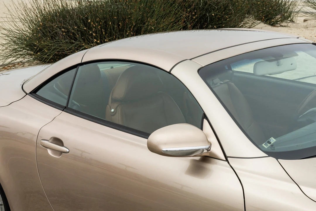2005 Lexus SC430 - Image 22 of 31