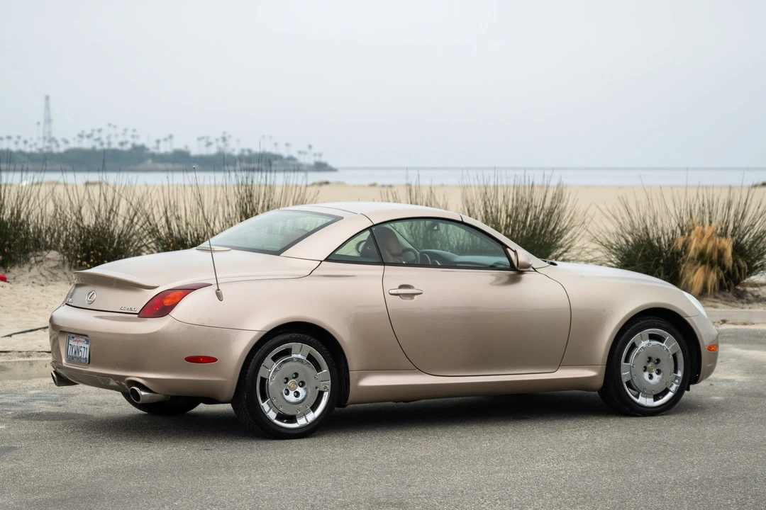 2005 Lexus SC430 - Image 15 of 31