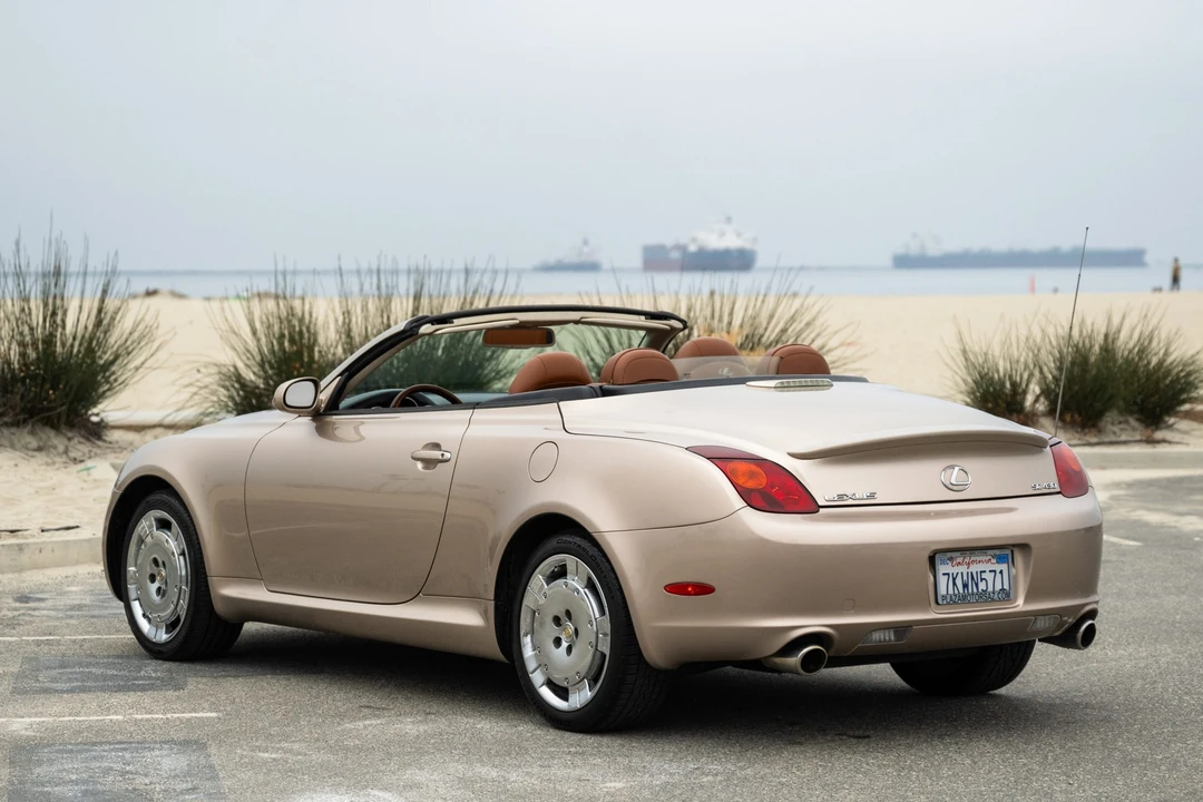 2005 Lexus SC430 - Image 9 of 31