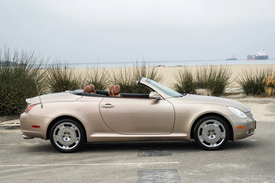 2005 Lexus SC430 - Image 6 of 31