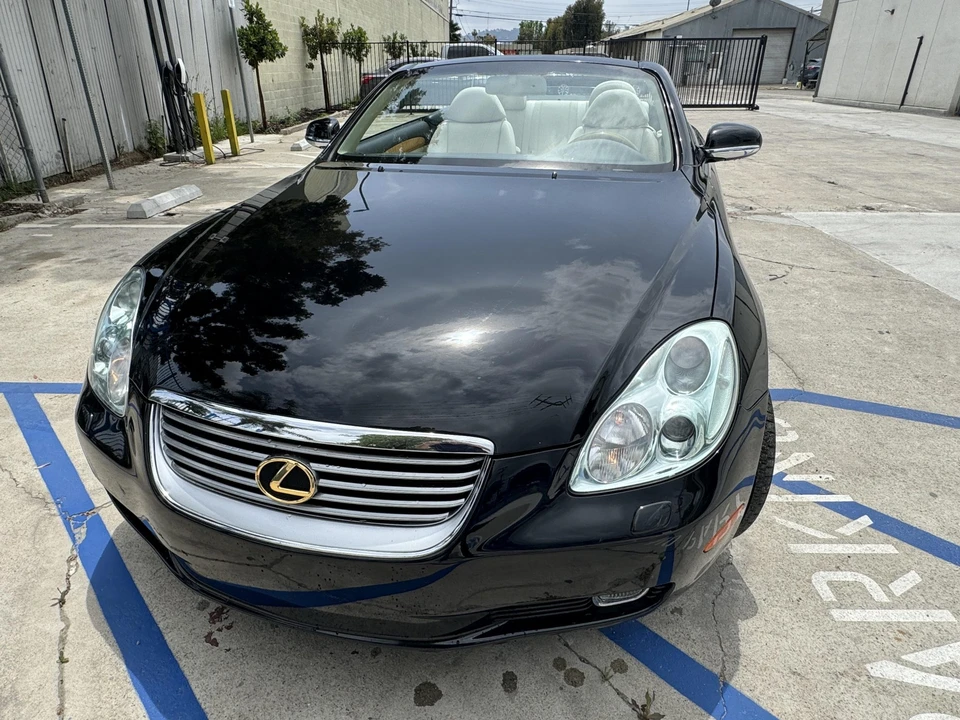 2005 Lexus SC430 - Image 4 of 31