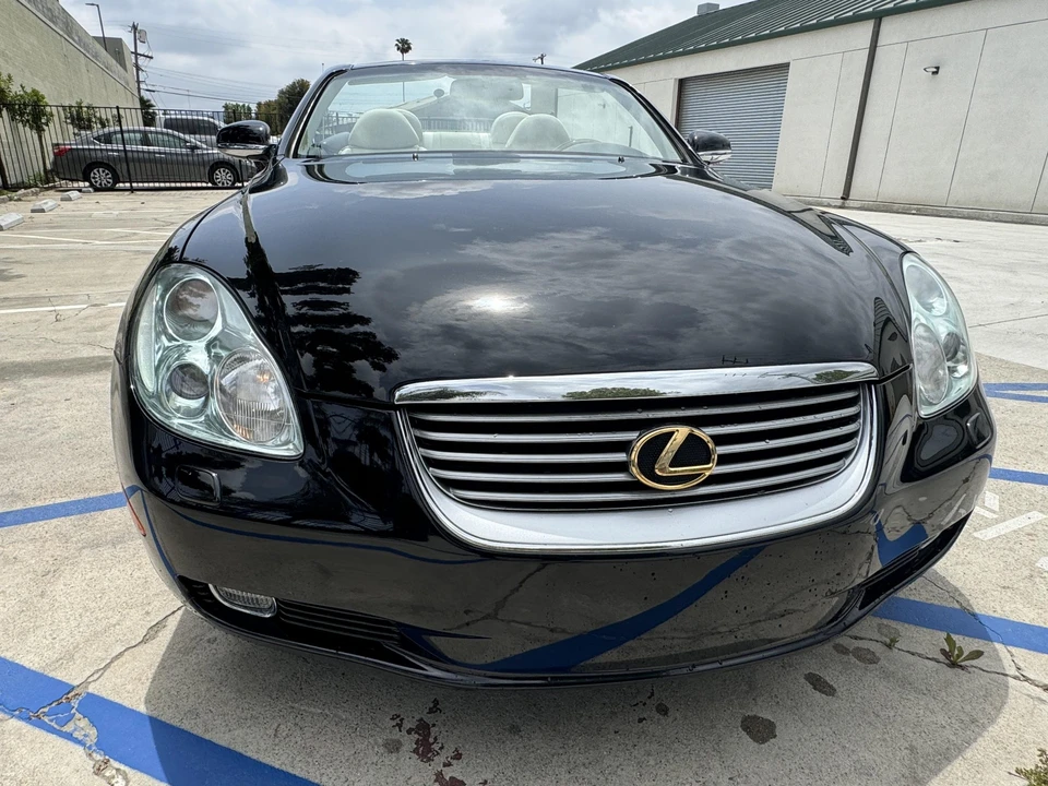 2005 Lexus SC430 - Image 5 of 31