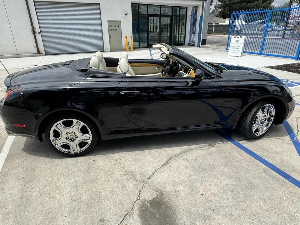 2005 Lexus SC430 - Image 7 of 31