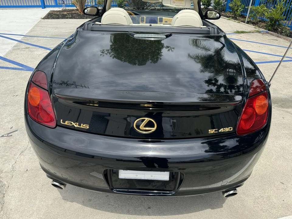 2005 Lexus SC430 - Image 30 of 31