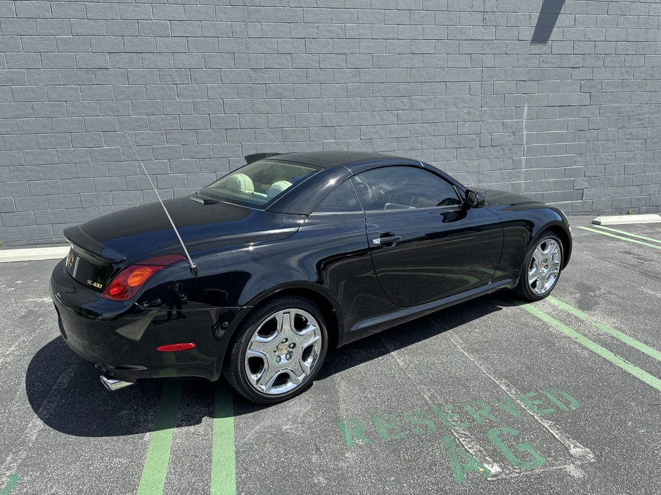 2005 Lexus SC430 - Image 23 of 31