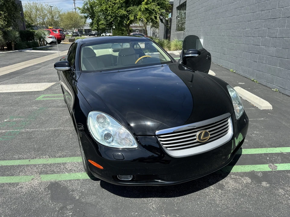 2005 Lexus SC430 - Image 22 of 31
