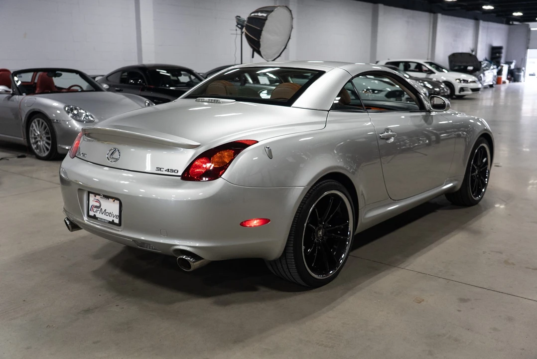 2005 Lexus SC430 - Image 7 of 31