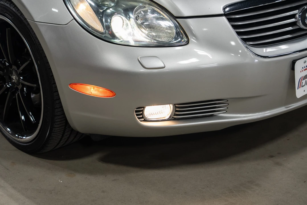 2005 Lexus SC430 - Image 13 of 31