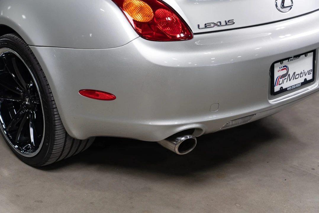 2005 Lexus SC430 - Image 19 of 31