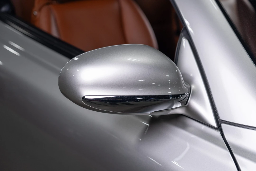 2005 Lexus SC430 - Image 23 of 31