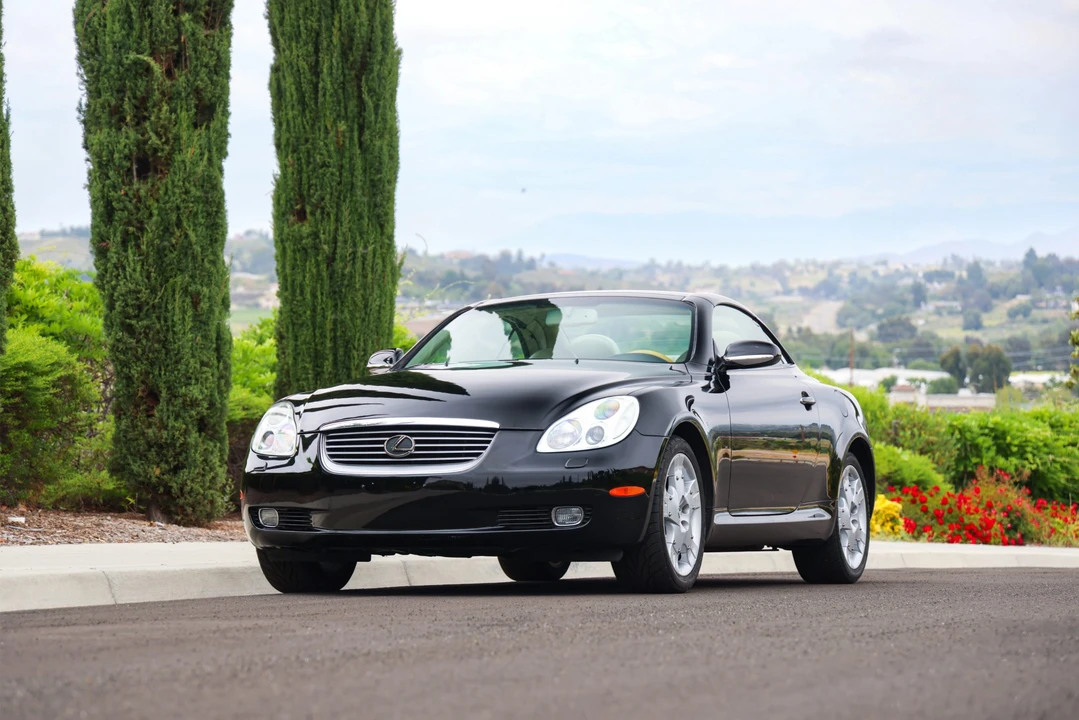2005 Lexus SC430 - Image 3 of 31