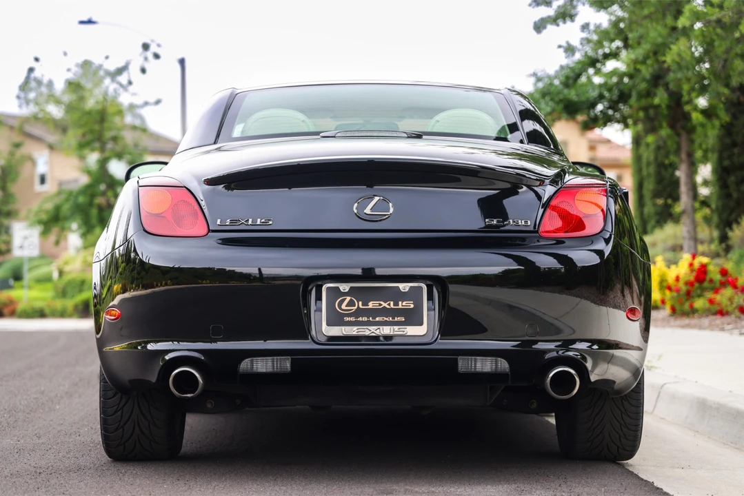 2005 Lexus SC430 - Image 21 of 31