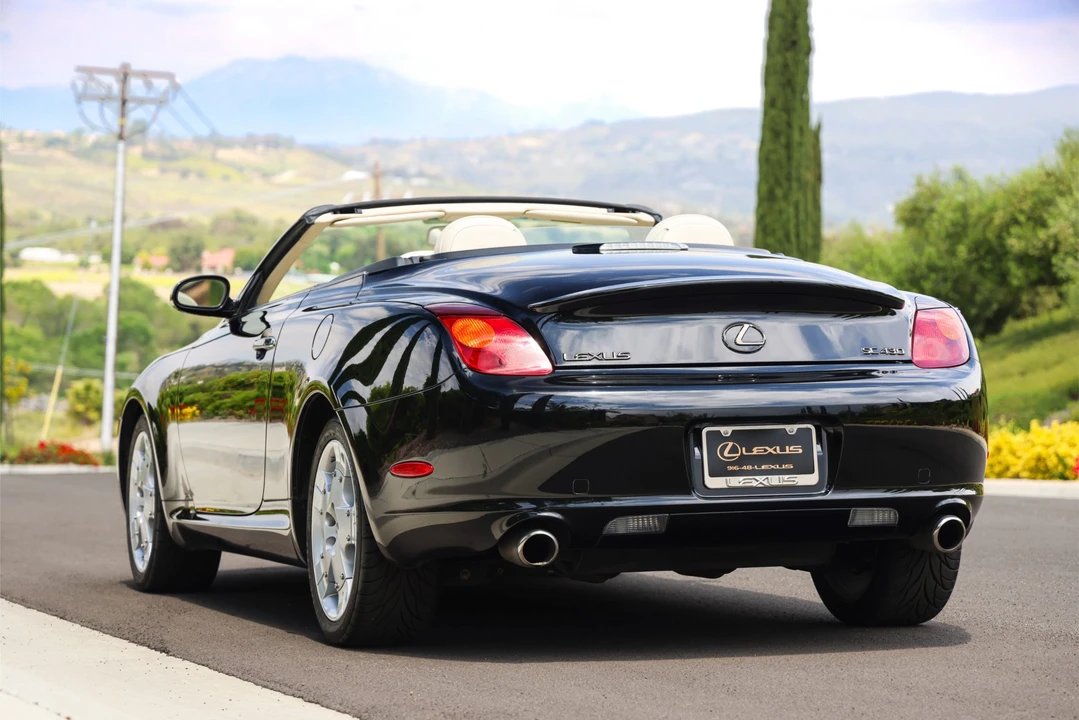 2005 Lexus SC430 - Image 24 of 31