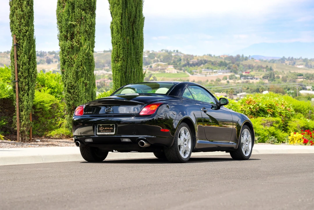 2005 Lexus SC430 - Image 16 of 31