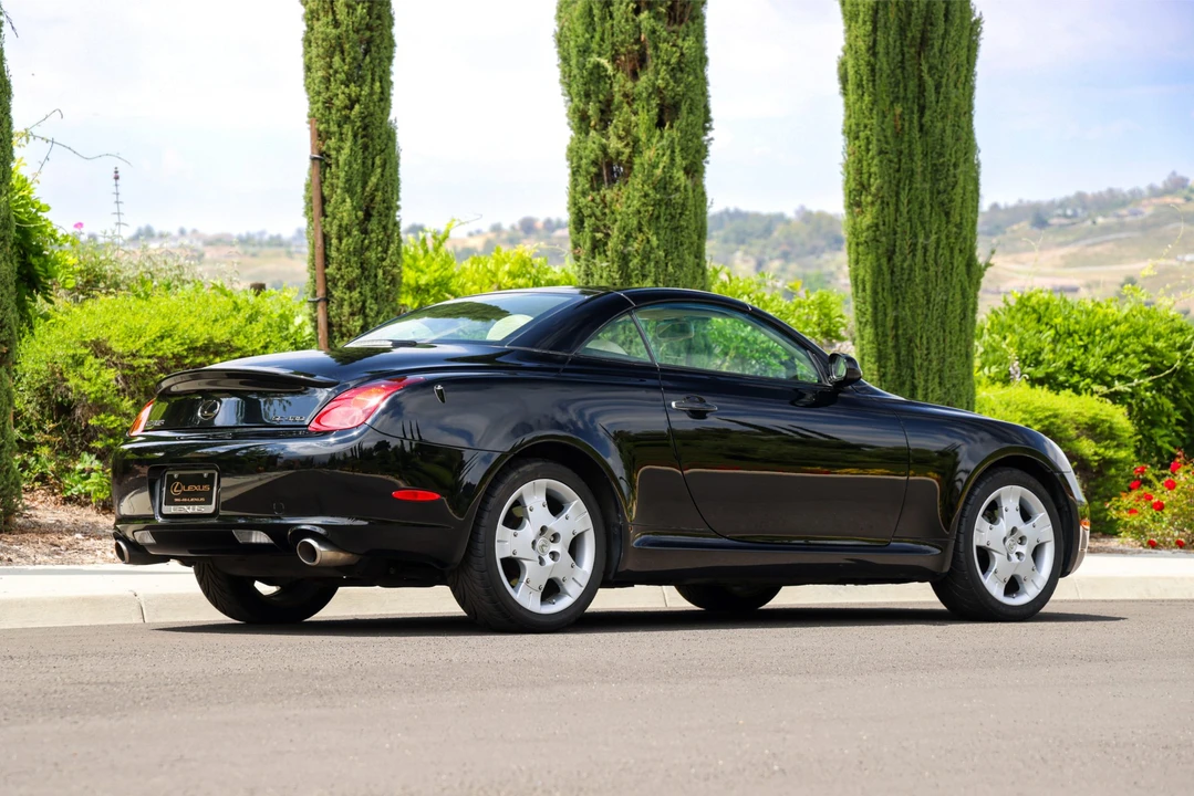 2005 Lexus SC430 - Image 15 of 31