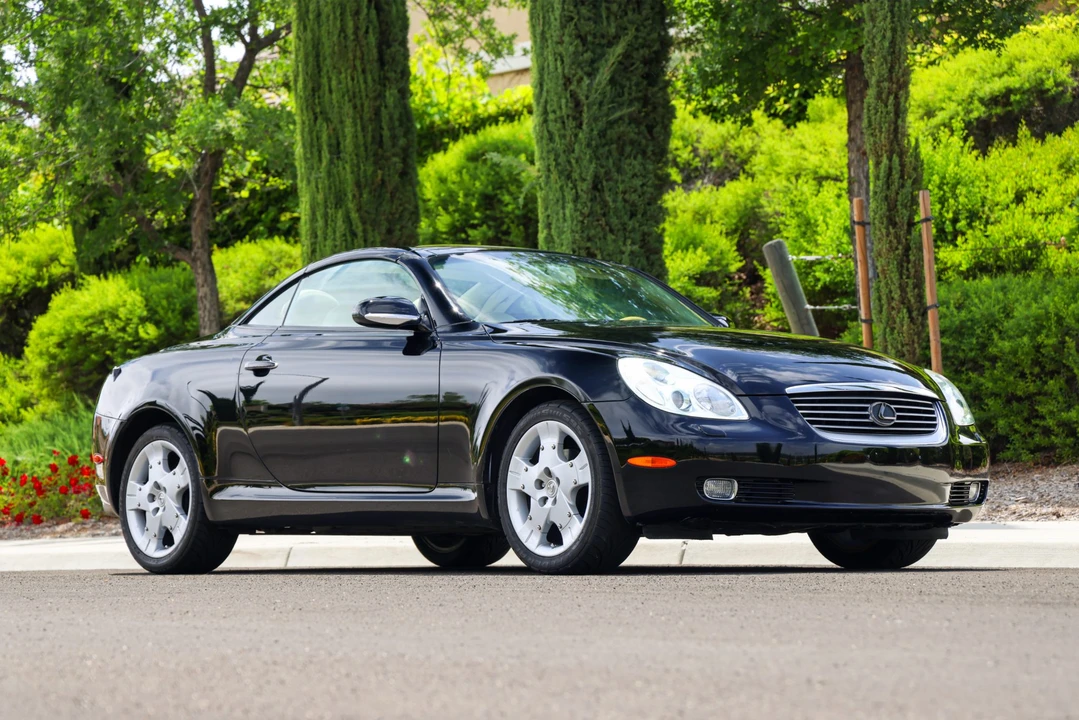 2005 Lexus SC430 - Image 8 of 31