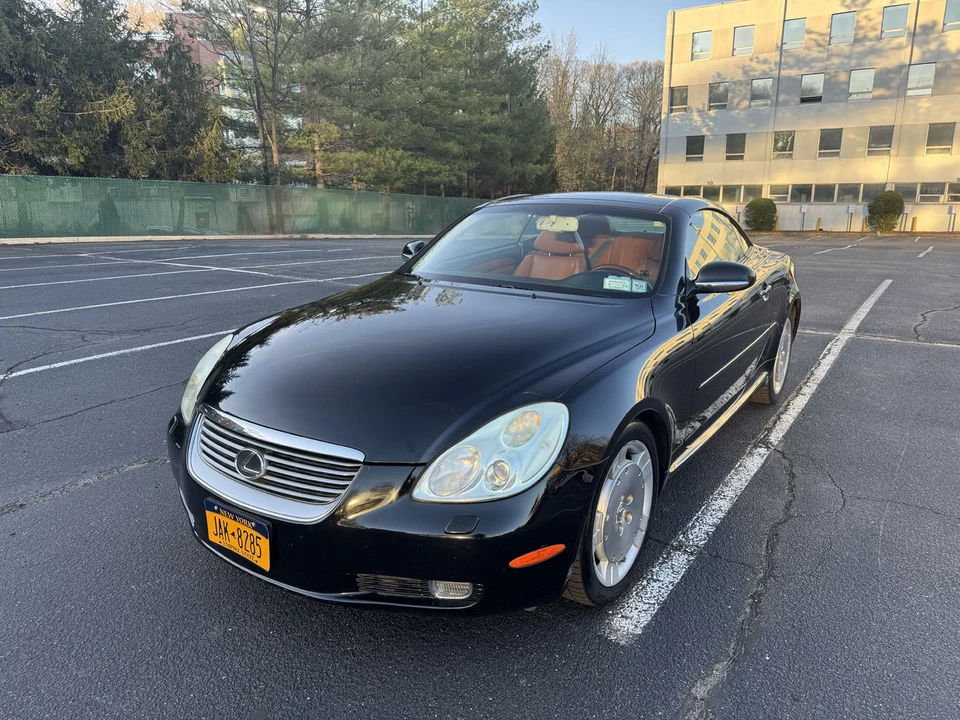 2005 Lexus SC430 - Image 10 of 31