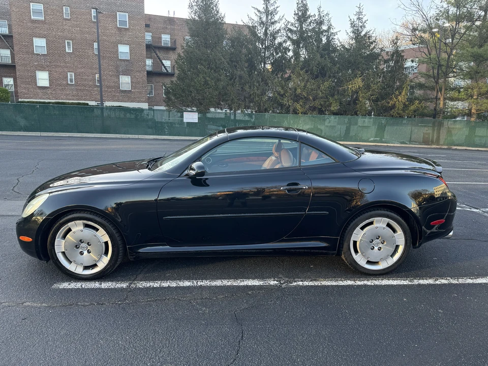 2005 Lexus SC430 - Image 11 of 31