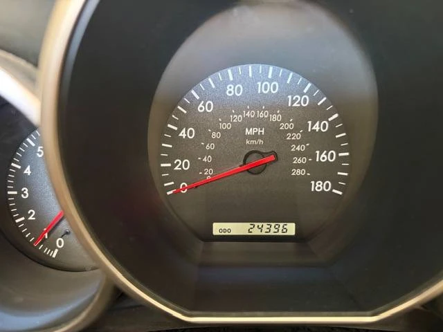 2005 Lexus SC430 - Image 10 of 23