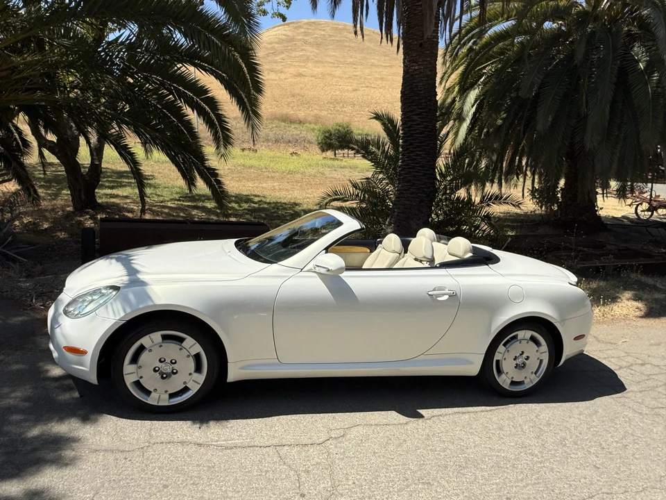2005 Lexus SC430 - Image 20 of 31