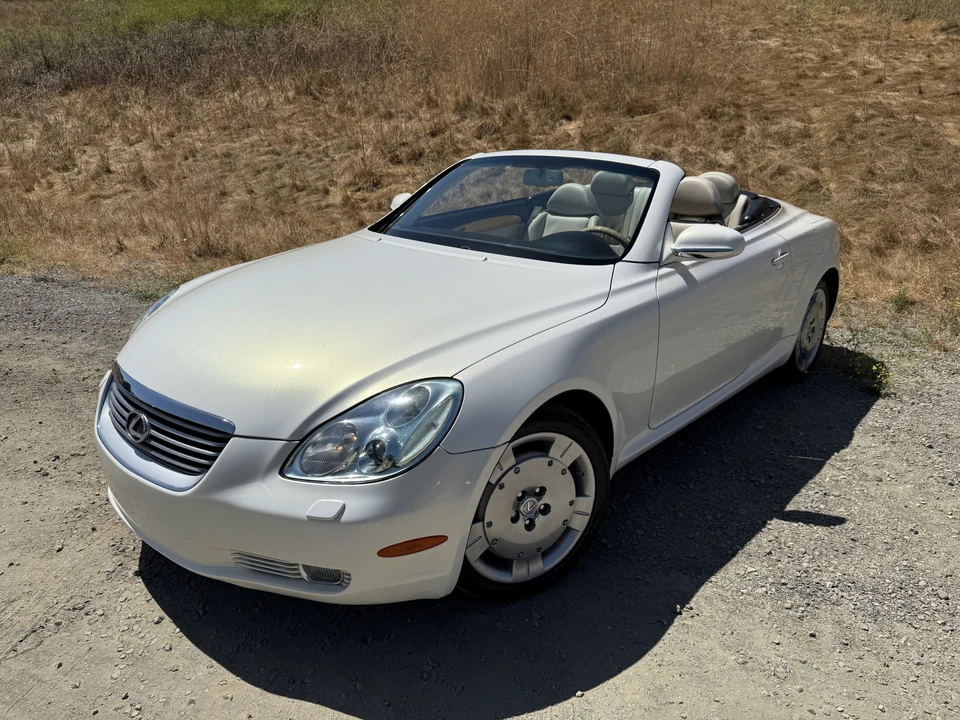 2005 Lexus SC430 - Image 18 of 31