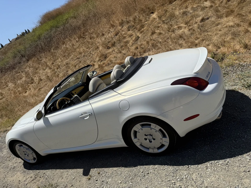 2005 Lexus SC430 - Image 23 of 31
