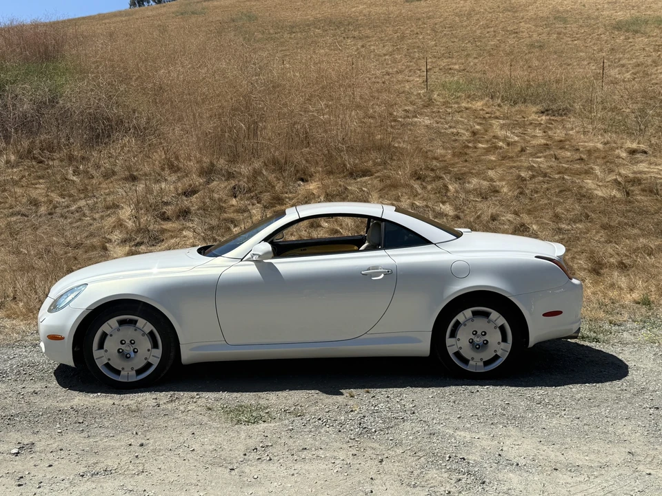 2005 Lexus SC430 - Image 6 of 31