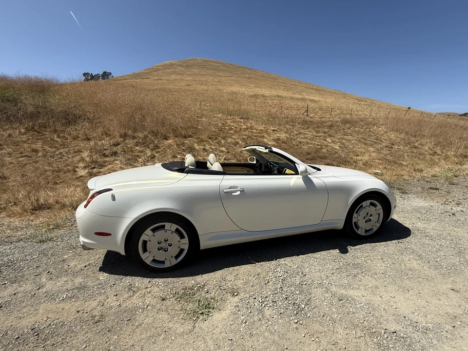 2005 Lexus SC430 - Image 25 of 31