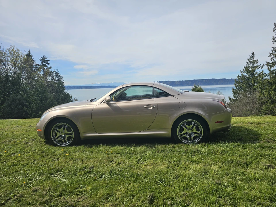 2005 Lexus SC430 - Image 11 of 31