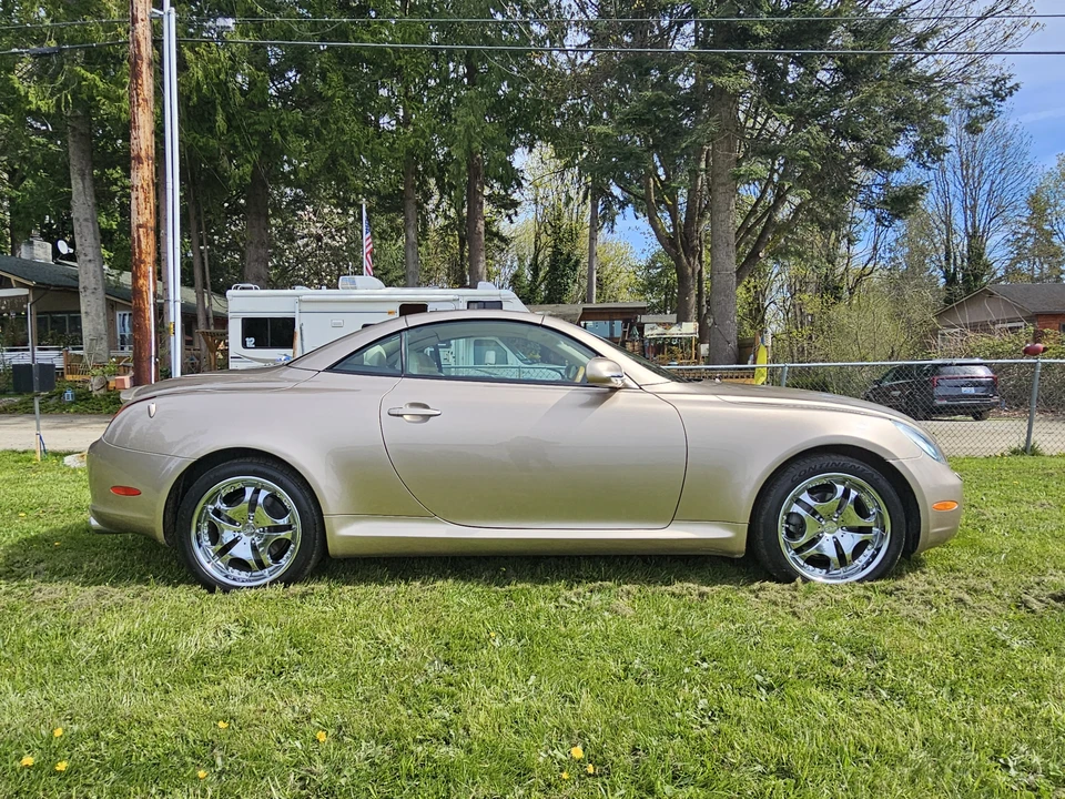 2005 Lexus SC430 - Image 5 of 31