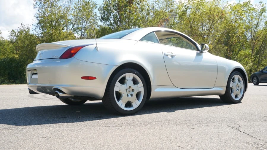 2005 Lexus SC430 - Image 3 of 31