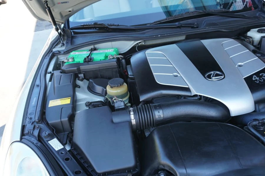 2005 Lexus SC430 - Image 18 of 31