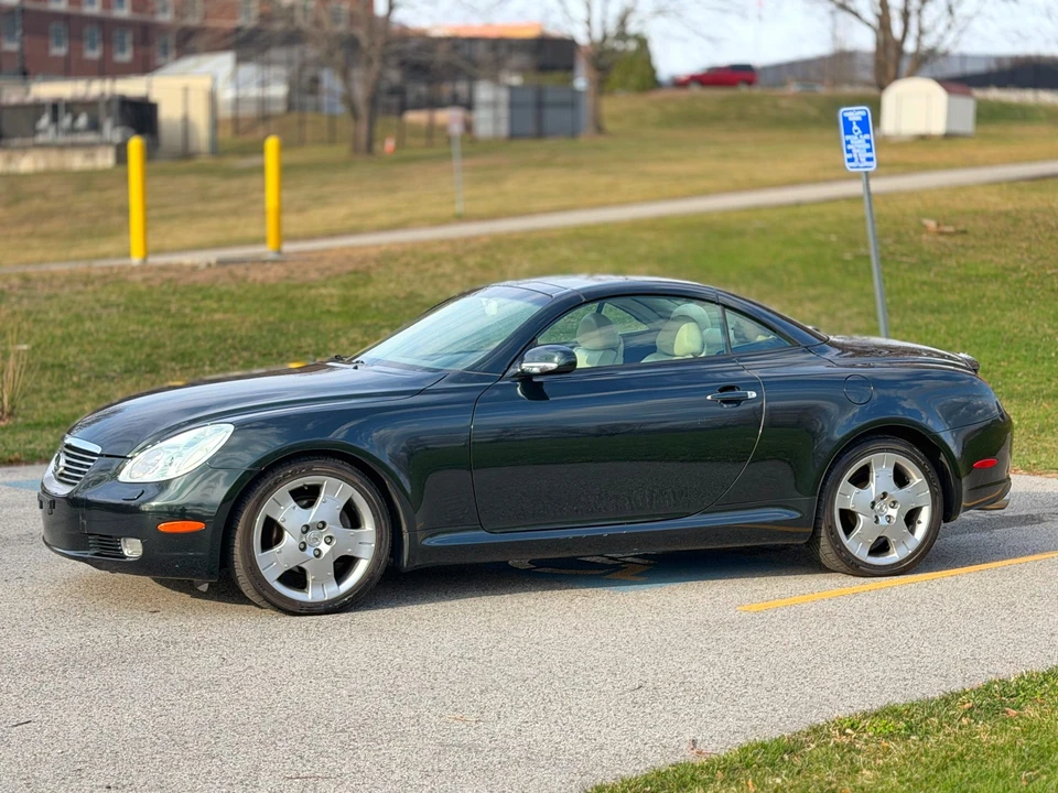 2005 Lexus SC430 - Image 11 of 31