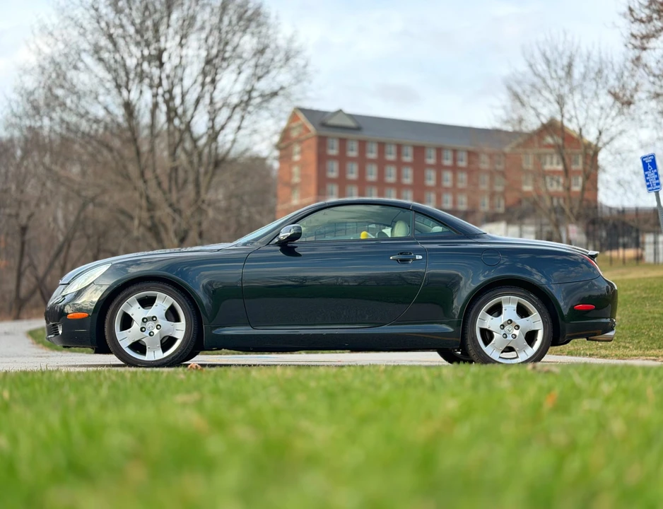 2005 Lexus SC430 - Image 13 of 31