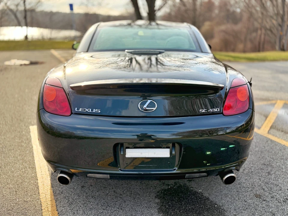 2005 Lexus SC430 - Image 16 of 31