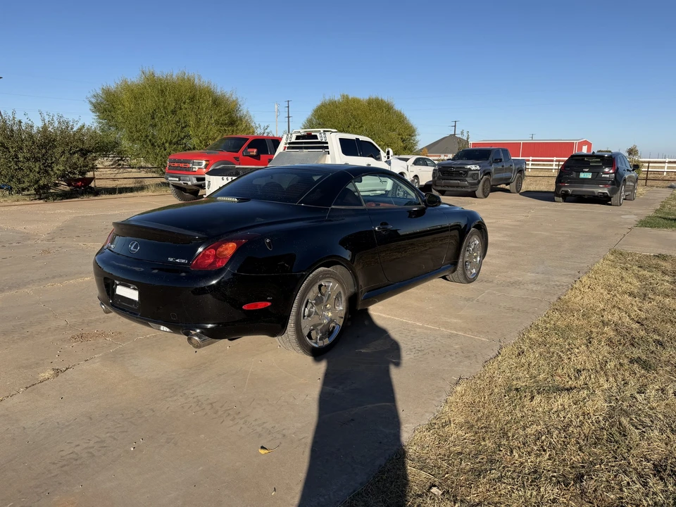 2005 Lexus SC430 - Image 16 of 31