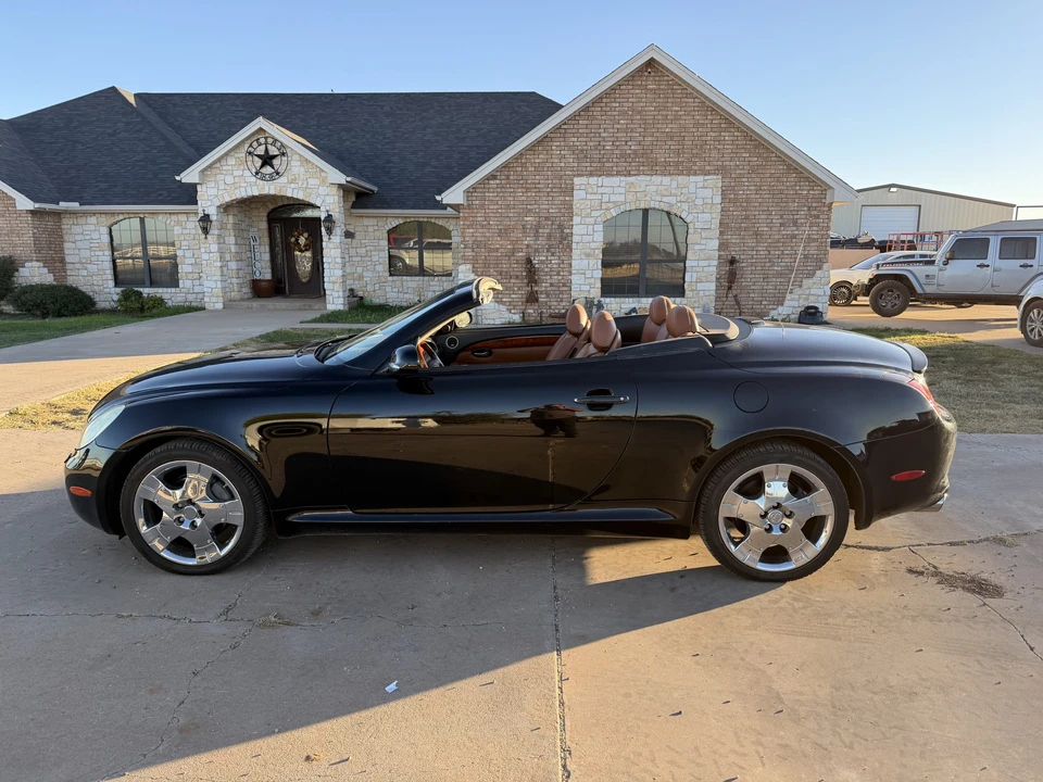 2005 Lexus SC430 - Image 5 of 31